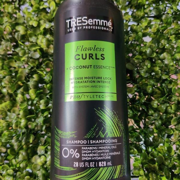 Tresemme Shampoo 828 ml ( UK )