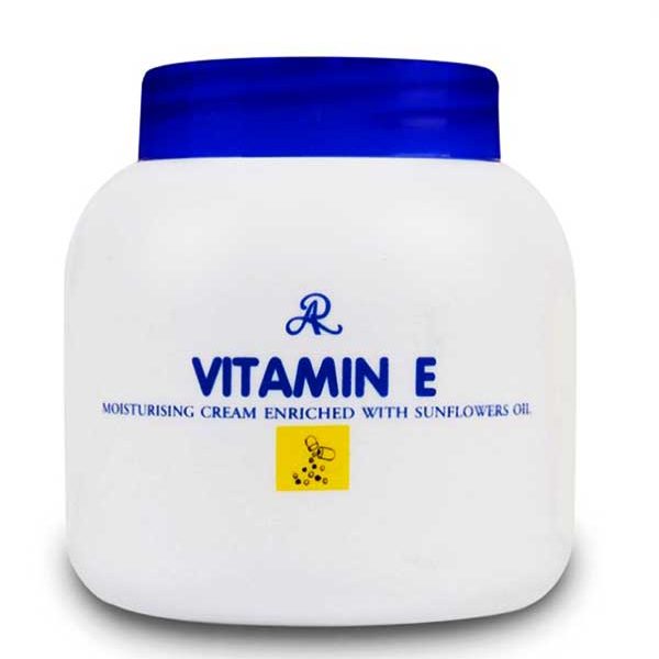 Vitamine ar cream
